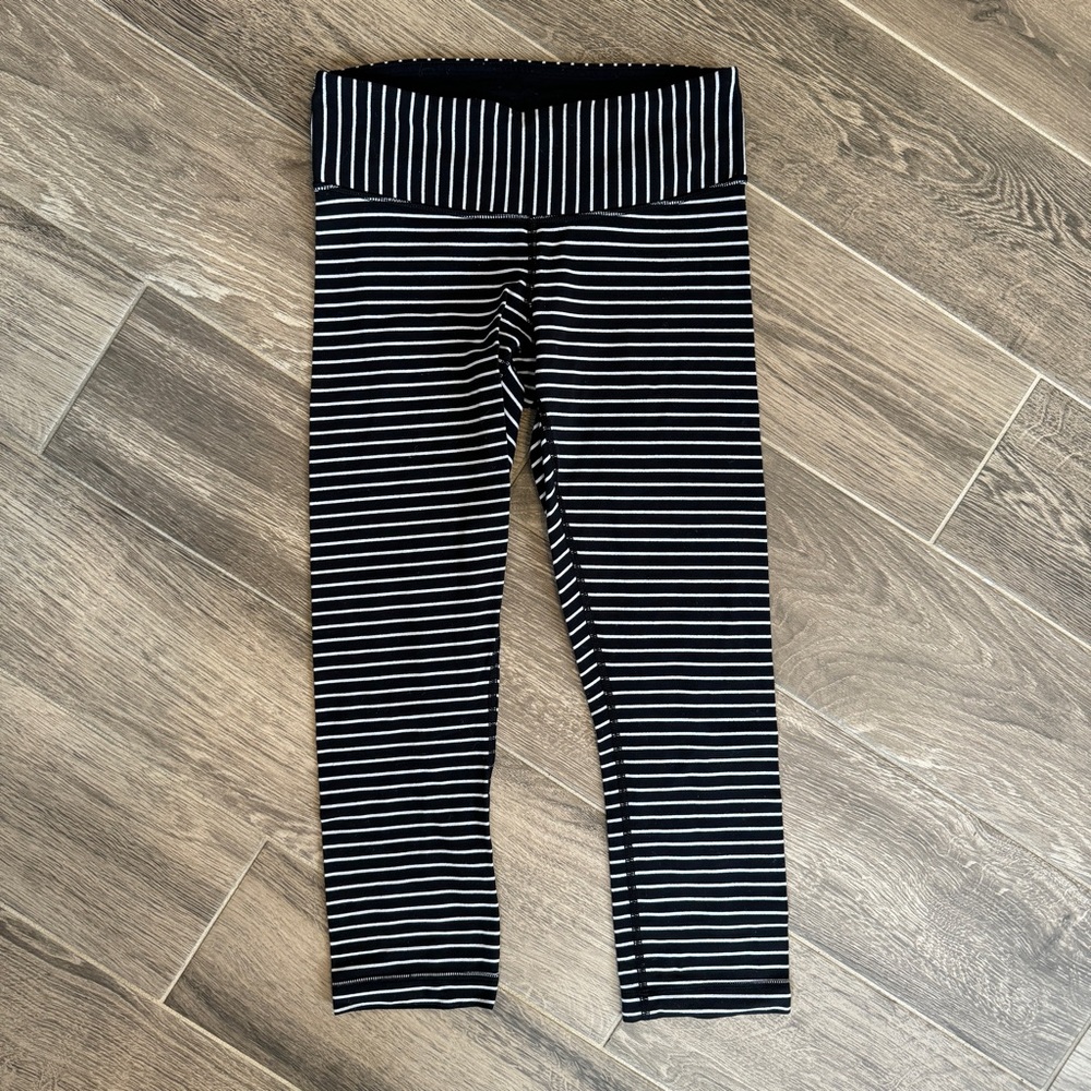 Lululemon Wunder Under Crop Parallel Stripe Black… - image 1